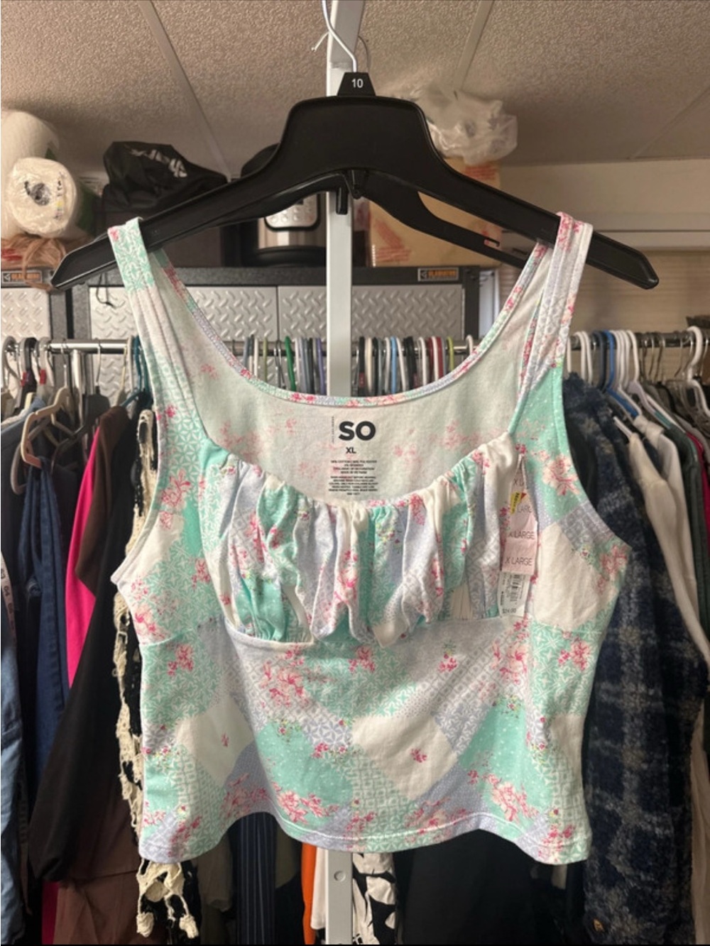 SO Floral Ruffle Crop Tank - Mint & White